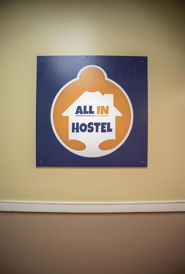 All In Hostel Belgrade Exterior photo