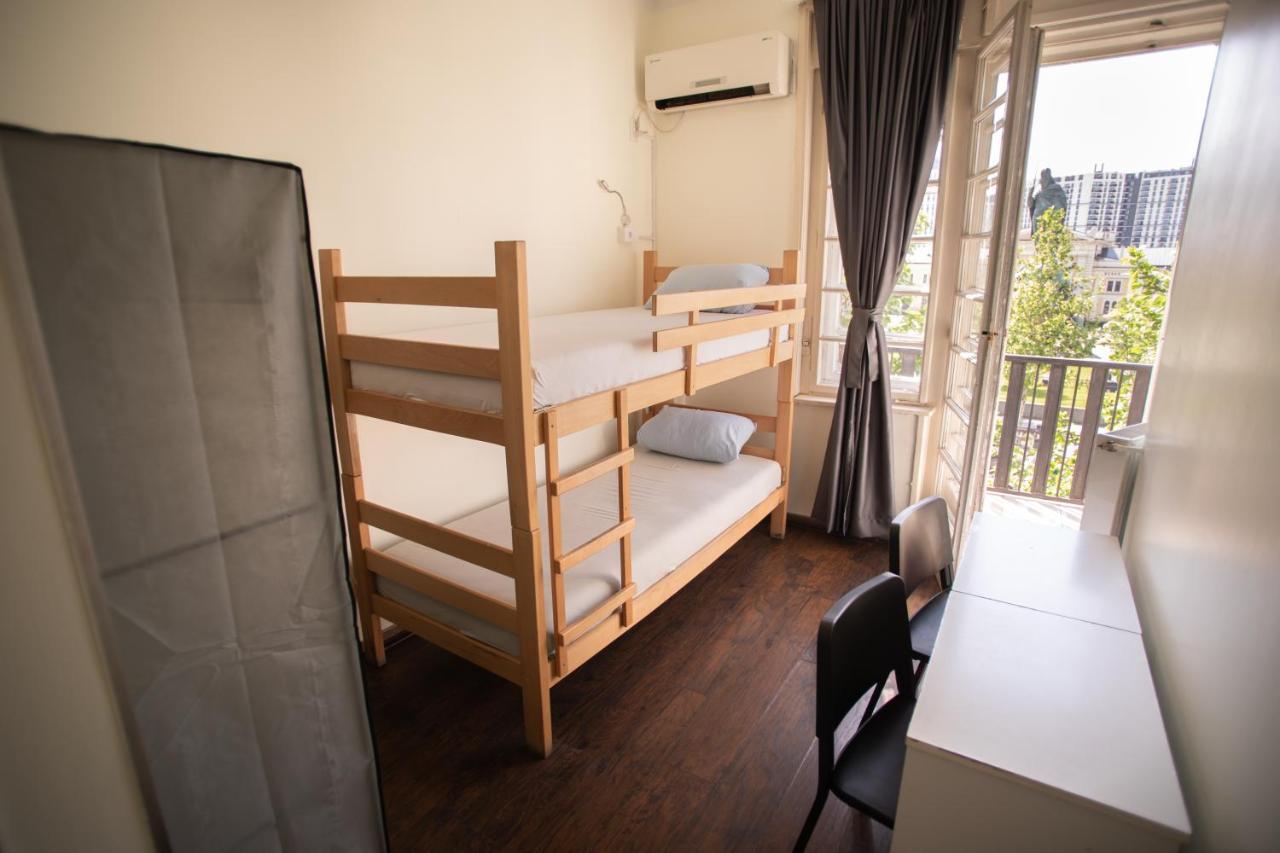 All In Hostel Belgrade Exterior photo