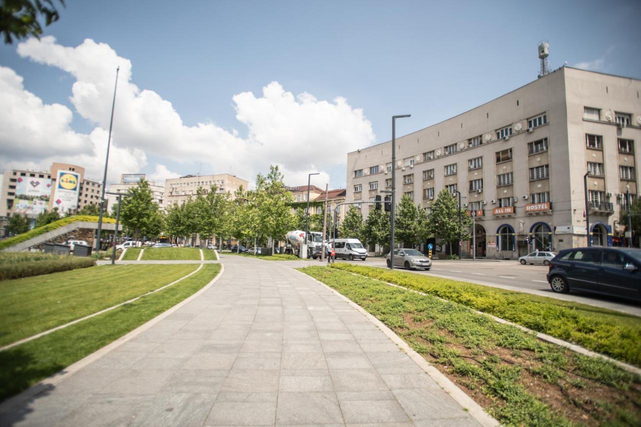 All In Hostel Belgrade Exterior photo